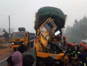 নওগাঁয় সড়ক দূর্ঘটনায় ৩ জন নিহত