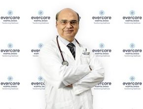 এভারকেয়ারে রেসপিরেটরি বিভাগে ডা. জিয়াউল হক