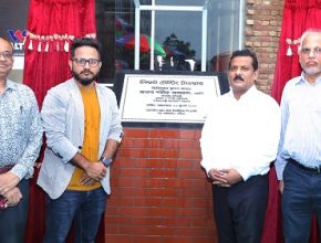 পূর্ত প্রতিমন্ত্রীর ওয়ালটন হেডকোয়ার্টার পরিদর্শন