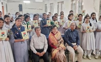 ঢাকার দুই স্কুলে নৈতিক শিক্ষা ওয়ার্কবুক বিতরণ