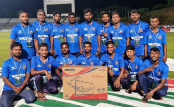 সিলেট স্টেডিয়ামের মাঠকর্মীদের টিভি উপহার দিলো ওয়ালটন
