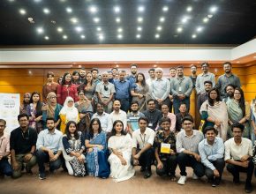 ব্র্যাকইউতে "আশা, প্রশান্তি, পদক্ষেপ বিষয়ক আলাপন' সেমিনার