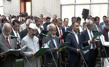 ত্রয়োদশ জাতীয় সংসদের সাংসদদের শপথ গ্রহন অনুষ্ঠিত